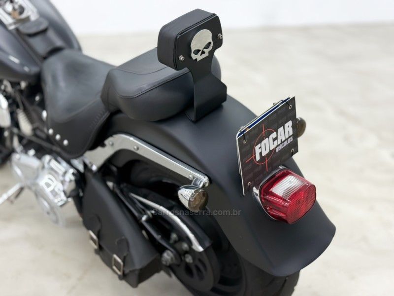 HARLEY-DAVIDSON FAT BOY FLSTF 2008/2008 FOCAR VEÍCULOS CAXIAS DO SUL / Carros no Vale