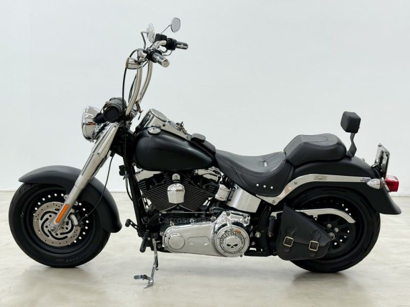 HARLEY-DAVIDSON FAT BOY FLSTF 2008/2008 FOCAR VEÍCULOS CAXIAS DO SUL / Carros no Vale