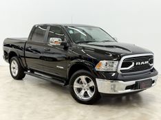 RAM CLASSIC 5.7 LARAMIE V8 HEMI 2022/2022 FOCAR VEÍCULOS CAXIAS DO SUL / Carros no Vale