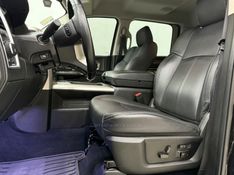 RAM CLASSIC 5.7 LARAMIE V8 HEMI 2022/2022 FOCAR VEÍCULOS CAXIAS DO SUL / Carros no Vale