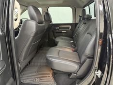 RAM CLASSIC 5.7 LARAMIE V8 HEMI 2022/2022 FOCAR VEÍCULOS CAXIAS DO SUL / Carros no Vale