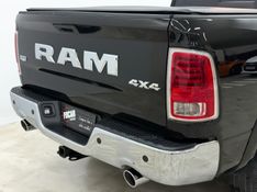 RAM CLASSIC 5.7 LARAMIE V8 HEMI 2022/2022 FOCAR VEÍCULOS CAXIAS DO SUL / Carros no Vale