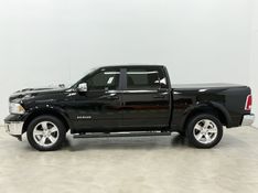 RAM CLASSIC 5.7 LARAMIE V8 HEMI 2022/2022 FOCAR VEÍCULOS CAXIAS DO SUL / Carros no Vale