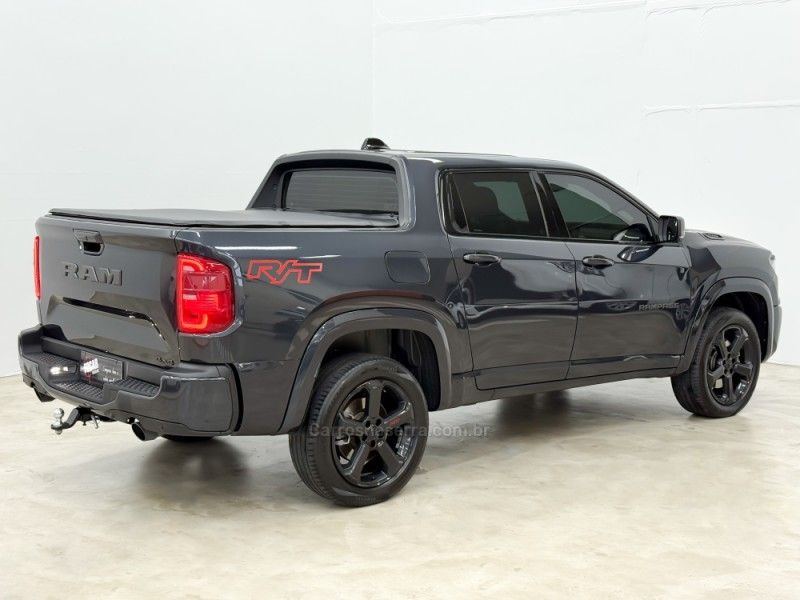 RAM RAMPAGE 2.0 HURRICANE R/T 4 4X4 TURBO 2023/2024 FOCAR VEÍCULOS CAXIAS DO SUL / Carros no Vale