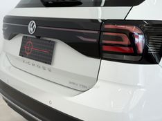 VOLKSWAGEN T-CROSS 1.4 HIGHLINE TSI 16V 2020/2021 FOCAR VEÍCULOS CAXIAS DO SUL / Carros no Vale
