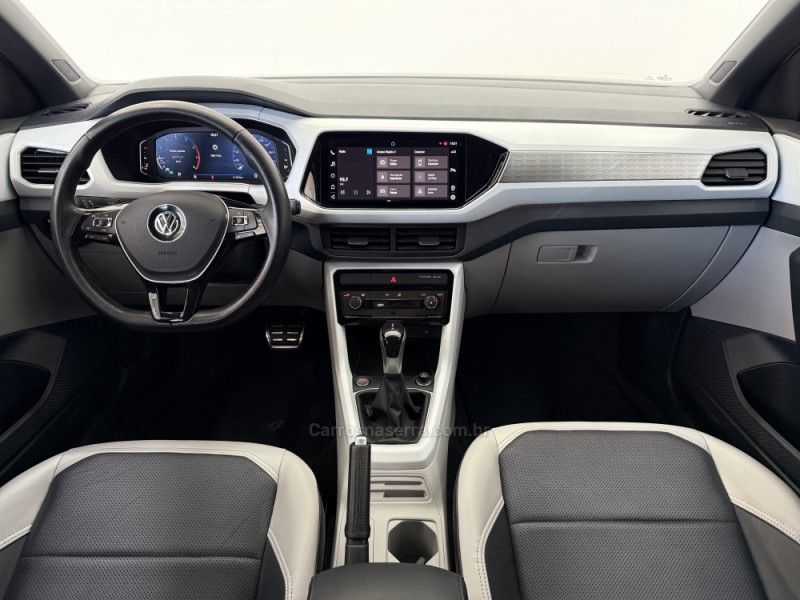 VOLKSWAGEN T-CROSS 1.4 HIGHLINE TSI 16V 2020/2021 FOCAR VEÍCULOS CAXIAS DO SUL / Carros no Vale