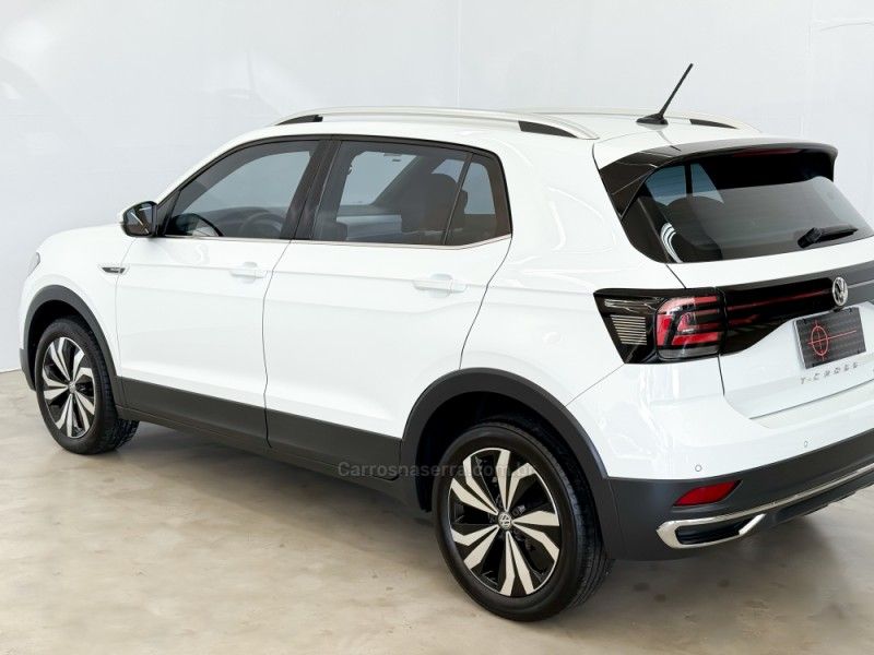 VOLKSWAGEN T-CROSS 1.4 HIGHLINE TSI 16V 2020/2021 FOCAR VEÍCULOS CAXIAS DO SUL / Carros no Vale
