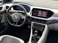 VOLKSWAGEN T-CROSS 1.4 HIGHLINE TSI 16V 2020/2021 FOCAR VEÍCULOS CAXIAS DO SUL / Carros no Vale