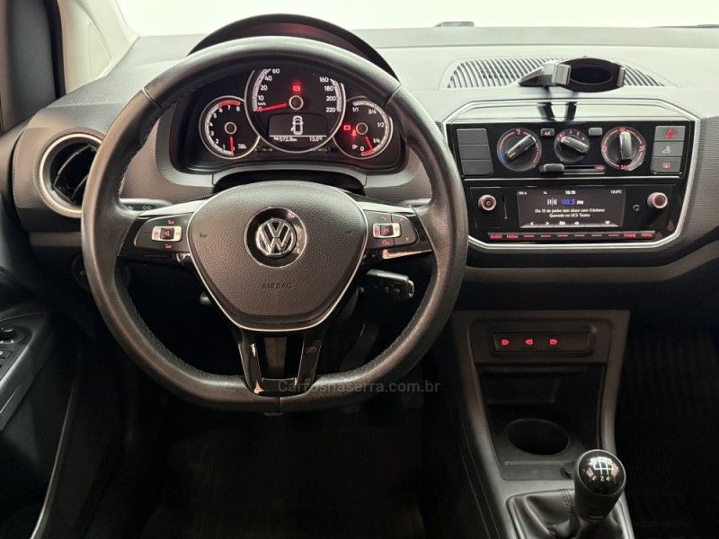 VOLKSWAGEN UP 1.0 TSI MOVE UP 12V 2017/2018 FOCAR VEÍCULOS CAXIAS DO SUL / Carros no Vale