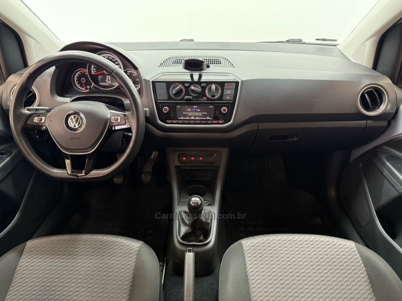 VOLKSWAGEN UP 1.0 TSI MOVE UP 12V 2017/2018 FOCAR VEÍCULOS CAXIAS DO SUL / Carros no Vale