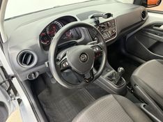 VOLKSWAGEN UP 1.0 TSI MOVE UP 12V 2017/2018 FOCAR VEÍCULOS CAXIAS DO SUL / Carros no Vale