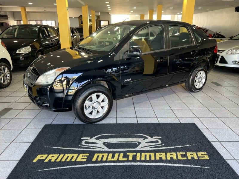 FORD FIESTA 1.6 MPI CLASS SEDAN 8V 2010/2010 PRIME MULTIMARCAS CAXIAS DO SUL / Carros no Vale