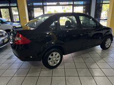 FORD FIESTA 1.6 MPI CLASS SEDAN 8V 2010/2010 PRIME MULTIMARCAS CAXIAS DO SUL / Carros no Vale