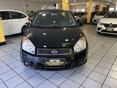 FORD FIESTA 1.6 MPI CLASS SEDAN 8V 2010/2010 PRIME MULTIMARCAS CAXIAS DO SUL / Carros no Vale