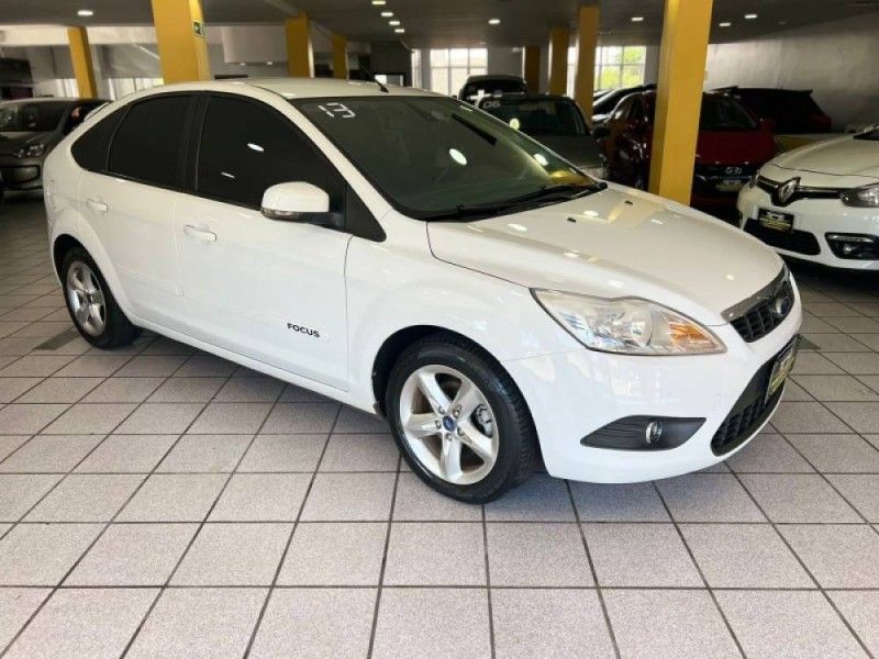 FORD FOCUS 2.0 GLX 16V 2013/2013 PRIME MULTIMARCAS CAXIAS DO SUL / Carros no Vale