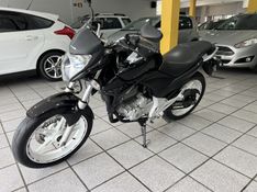 Honda Motos CB 300R ABS 2014/2014 PRIME MULTIMARCAS CAXIAS DO SUL / Carros no Vale