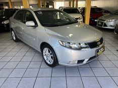 KIA CERATO 1.6 EX3 SEDAN 16V 2012/2012 PRIME MULTIMARCAS CAXIAS DO SUL / Carros no Vale