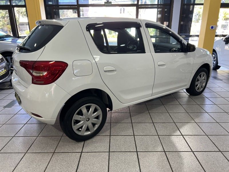 RENAULT SANDERO 1.0 LIFE 12V 2019/2020 PRIME MULTIMARCAS CAXIAS DO SUL / Carros no Vale