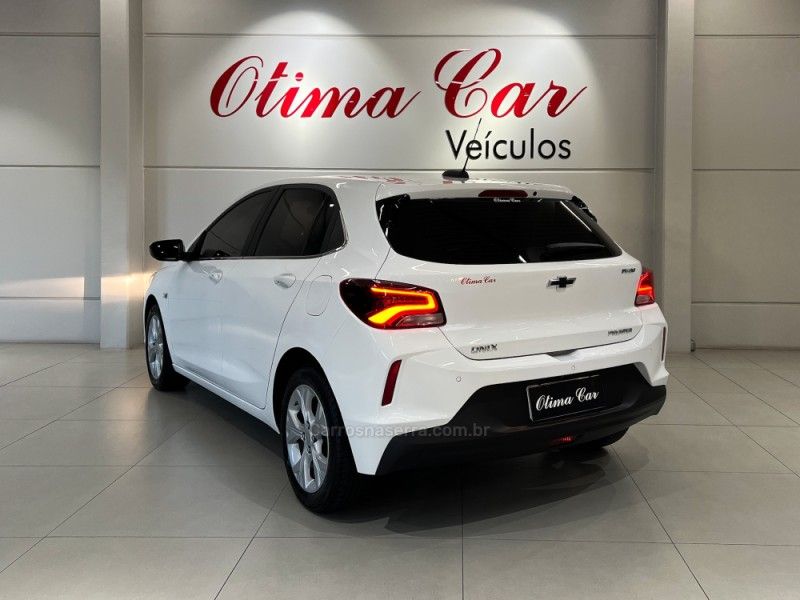 CHEVROLET ONIX 1.0 PREMIER 12V TURBO 2020/2020 ÓTIMA CAR FLORES DA CUNHA / Carros no Vale