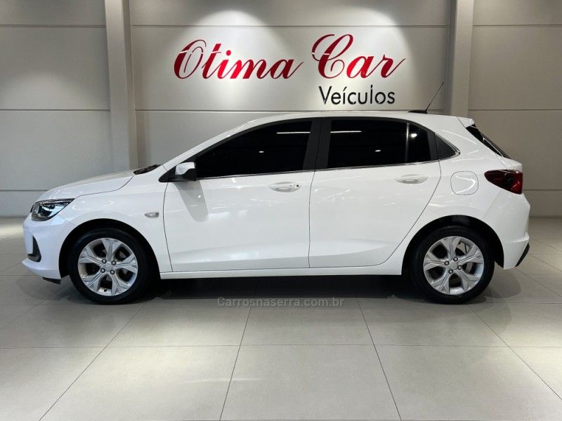 CHEVROLET ONIX 1.0 PREMIER 12V TURBO 2020/2020 ÓTIMA CAR FLORES DA CUNHA / Carros no Vale