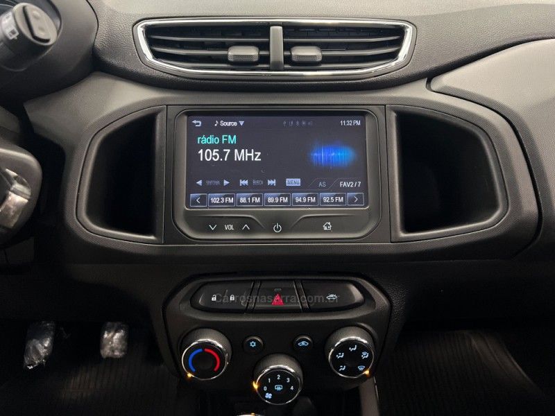 CHEVROLET ONIX 1.4 MPFI LT 8V 2014/2015 ÓTIMA CAR FLORES DA CUNHA / Carros no Vale
