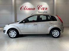 FORD FIESTA 1.6 MPI CLASS HATCH 8V 2012/2013 ÓTIMA CAR FLORES DA CUNHA / Carros no Vale