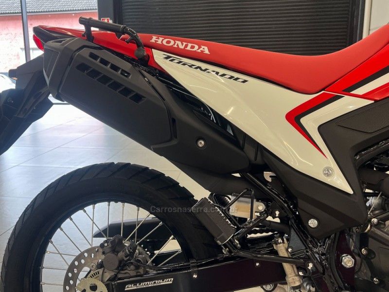 HONDA XR 300L TORNADO 2025/2025 ÓTIMA CAR FLORES DA CUNHA / Carros no Vale