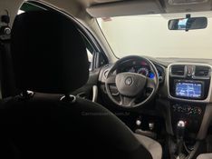 RENAULT LOGAN 1.6 EXPRESSION 16V 2017/2018 ÓTIMA CAR FLORES DA CUNHA / Carros no Vale