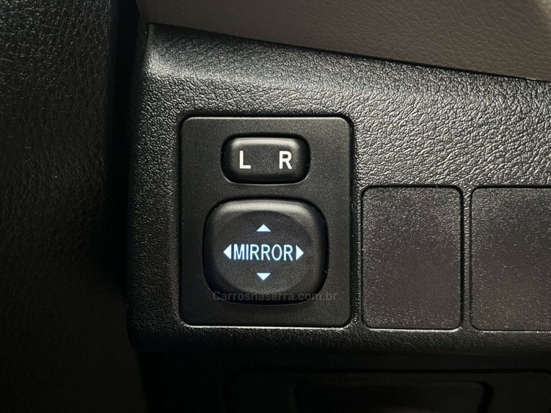 TOYOTA COROLLA 2.0 XEI 16V 2014/2015 ÓTIMA CAR FLORES DA CUNHA / Carros no Vale