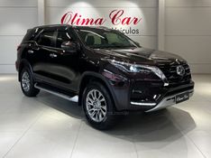 TOYOTA HILUX SW4 2.8 SRX 4X4 16V TURBO INTERCOOLER 2022/2022 ÓTIMA CAR FLORES DA CUNHA / Carros no Vale