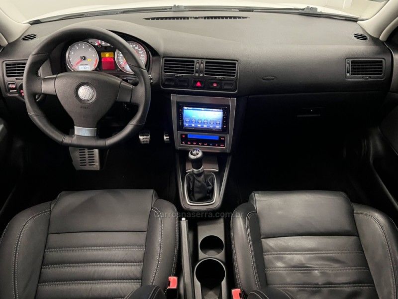 VOLKSWAGEN GOLF 1.6 MI SPORTLINE LIMITED EDITION 8V 2012/2013 ÓTIMA CAR FLORES DA CUNHA / Carros no Vale
