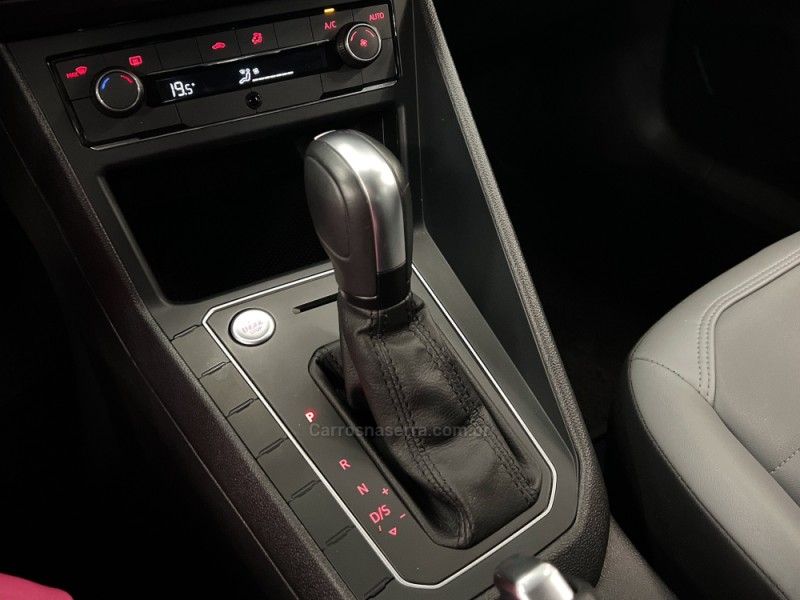 VOLKSWAGEN NIVUS 1.0 TSI HIGHLINE 2021/2021 ÓTIMA CAR FLORES DA CUNHA / Carros no Vale