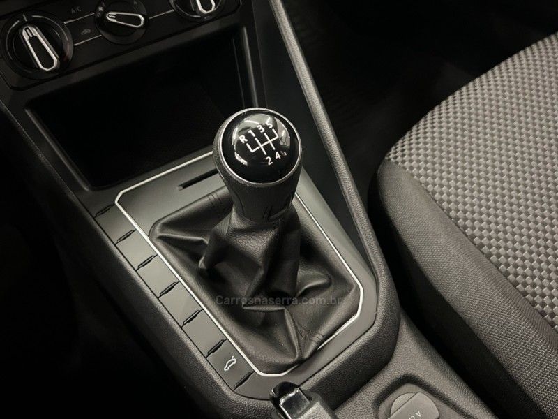 VOLKSWAGEN POLO 1.0MPI TOTAL 2019/2020 ÓTIMA CAR FLORES DA CUNHA / Carros no Vale