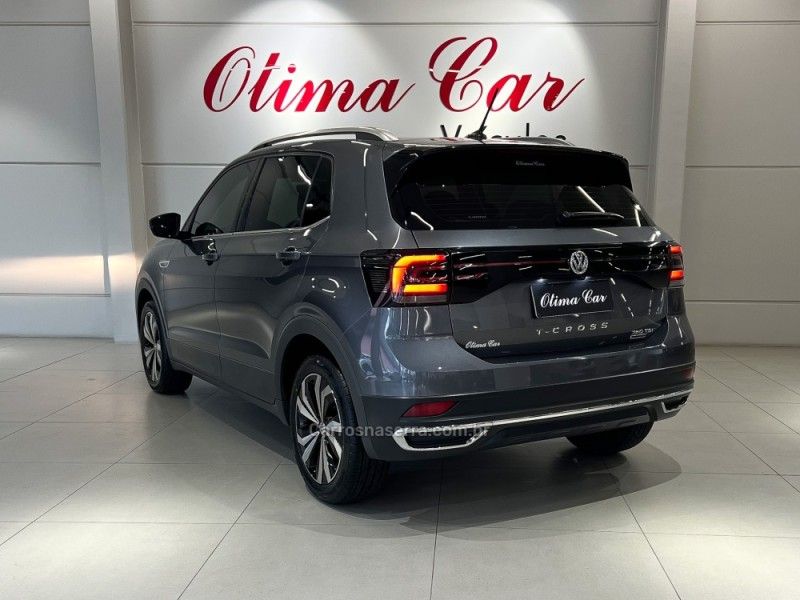VOLKSWAGEN T-CROSS 1.4 HIGHLINE TSI 16V 2019/2020 ÓTIMA CAR FLORES DA CUNHA / Carros no Vale
