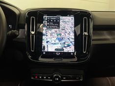 VOLVO XC 40 P8 RECHARGE TWIN ELETRIC ULTIMATE AWD 2022/2023 ÓTIMA CAR FLORES DA CUNHA / Carros no Vale