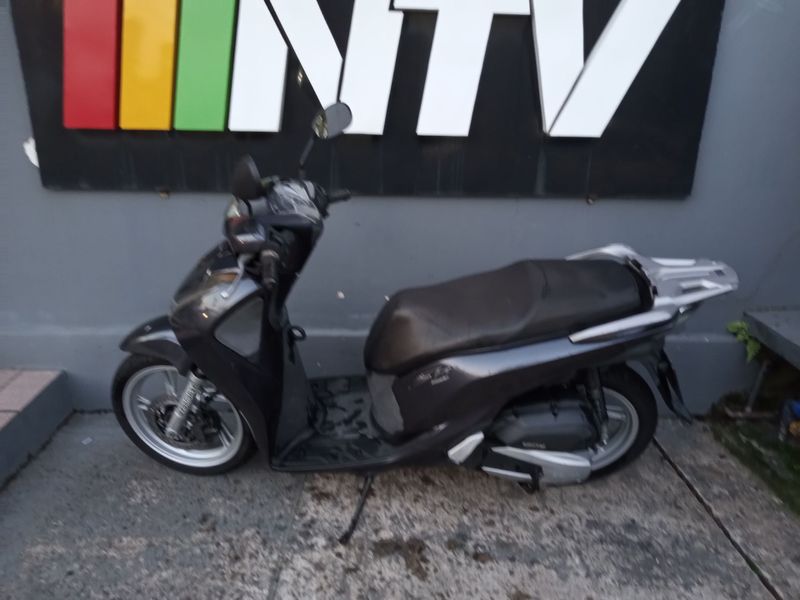 Honda Motos Sh 150i 2019/2019 NECO TOLATI VEÍCULOS VENÂNCIO AIRES / Carros no Vale