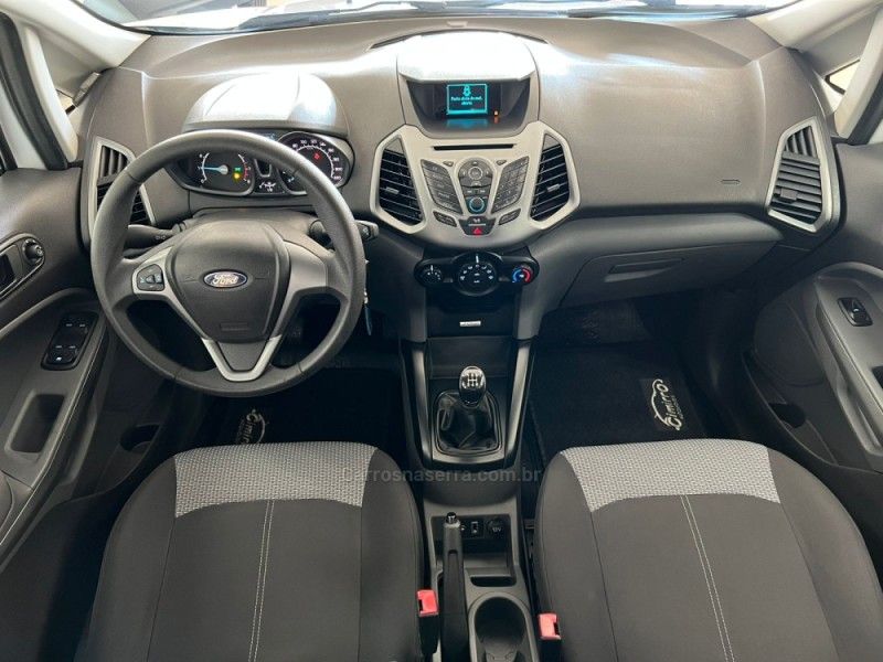 FORD ECOSPORT 1.6 SE 16V 2016/2017 CIMIRRO AUTOMÓVEIS TAQUARA / Carros no Vale