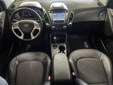 HYUNDAI IX35 2.0 16V 2013/2014 CIMIRRO AUTOMÓVEIS TAQUARA / Carros no Vale