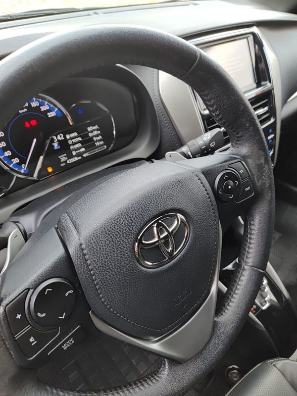 TOYOTA YARIS 1.5 X WAY 16V 2020/2020 AWD MULTIMARCAS LAJEADO / Carros no Vale