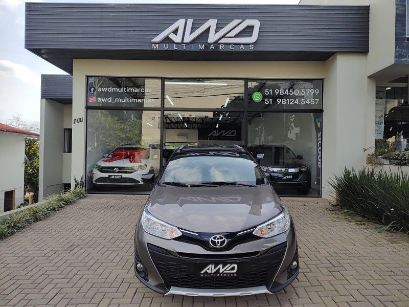 TOYOTA YARIS 1.5 X WAY 16V 2020/2020 AWD MULTIMARCAS LAJEADO / Carros no Vale
