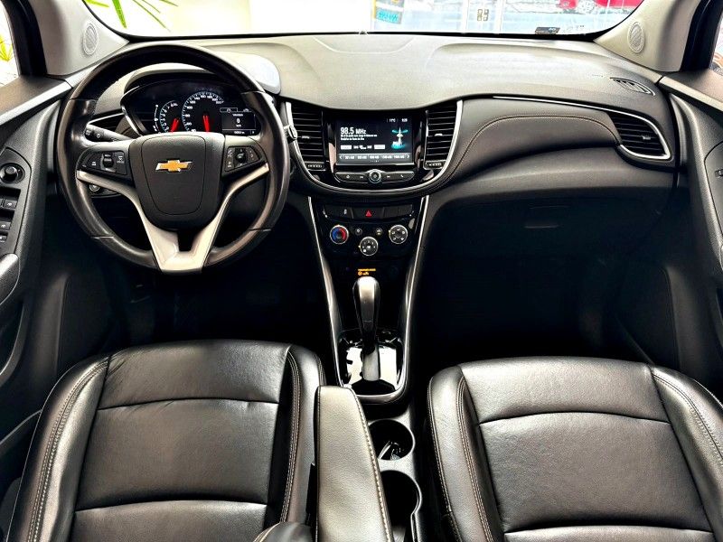 CHEVROLET TRACKER 1.4 16V PREMIER TURBO 2018/2018 ANDRIGO VEÍCULOS CAXIAS DO SUL / Carros no Vale