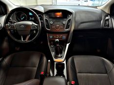 FORD FOCUS 1.6 SE 8V 2016/2017 ANDRIGO VEÍCULOS CAXIAS DO SUL / Carros no Vale