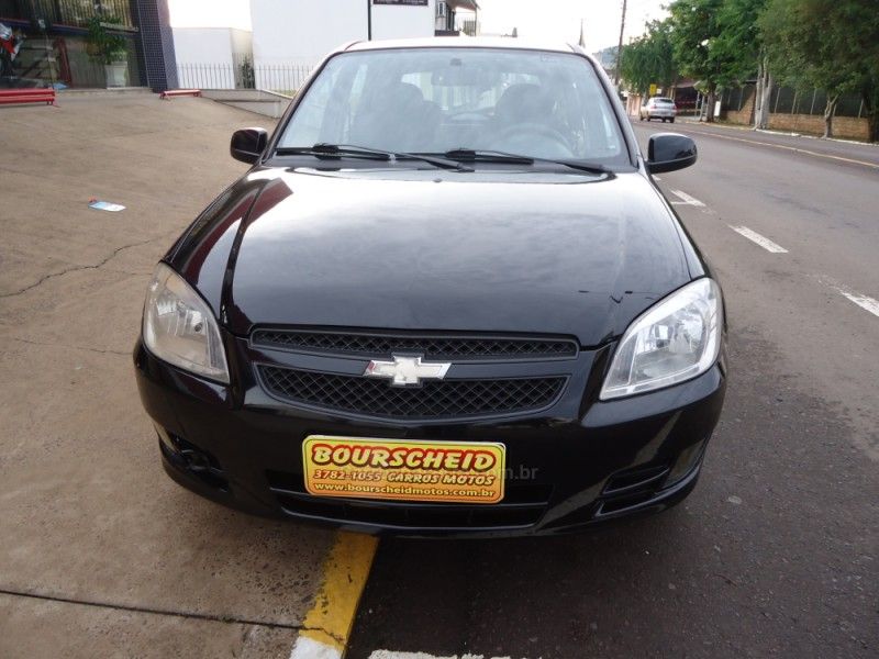 CHEVROLET CELTA 1.0 MPFI LS 8V 2013/2013 BOURSCHEID CARROS E MOTOS SANTA CLARA DO SUL / Carros no Vale