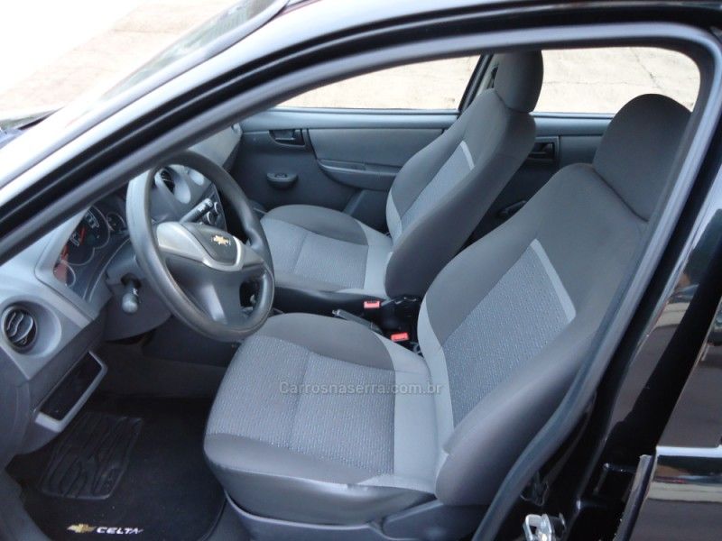 CHEVROLET CELTA 1.0 MPFI LS 8V 2013/2013 BOURSCHEID CARROS E MOTOS SANTA CLARA DO SUL / Carros no Vale