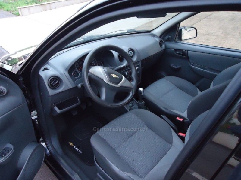 CHEVROLET CELTA 1.0 MPFI LS 8V 2013/2013 BOURSCHEID CARROS E MOTOS SANTA CLARA DO SUL / Carros no Vale