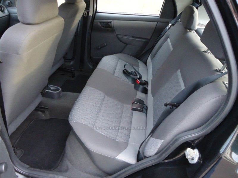 CHEVROLET CELTA 1.0 MPFI LS 8V 2013/2013 BOURSCHEID CARROS E MOTOS SANTA CLARA DO SUL / Carros no Vale