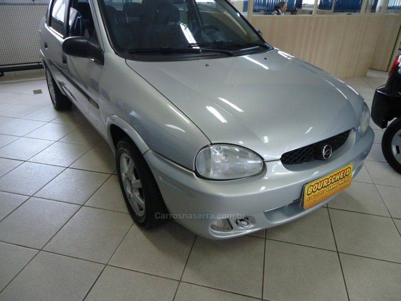 CHEVROLET CORSA 1.0 MPFI WIND SEDAN 8V 2001/2001 BOURSCHEID CARROS E MOTOS SANTA CLARA DO SUL / Carros no Vale