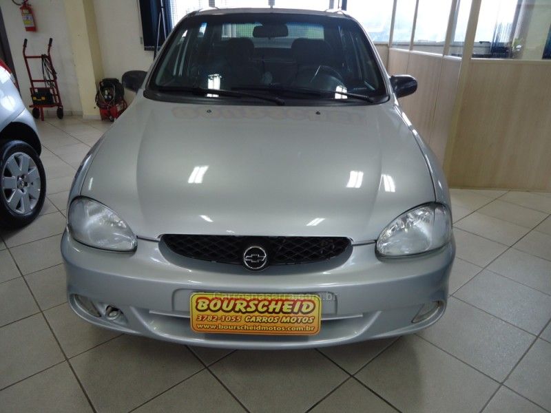 CHEVROLET CORSA 1.0 MPFI WIND SEDAN 8V 2001/2001 BOURSCHEID CARROS E MOTOS SANTA CLARA DO SUL / Carros no Vale