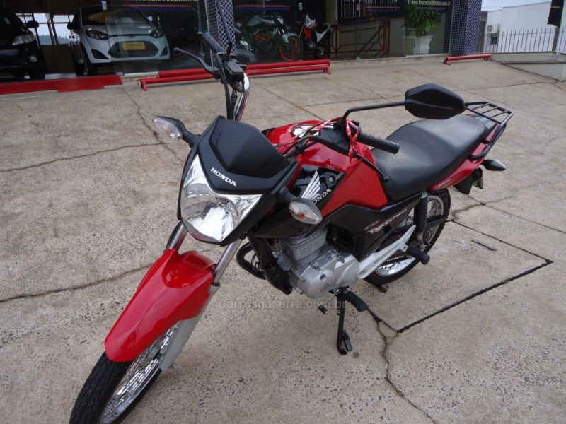Honda Motos CG 150 FAN ESDI 2014/2015 BOURSCHEID CARROS E MOTOS SANTA CLARA DO SUL / Carros no Vale