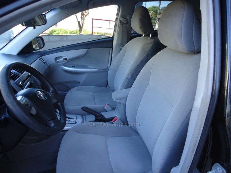 TOYOTA COROLLA 1.8 GLI 16V 2012/2012 BOURSCHEID CARROS E MOTOS SANTA CLARA DO SUL / Carros no Vale